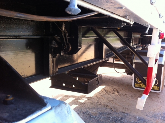 ขาย isuzu rocky พ่วงดัมพ์  แม่+ลูก เครื่องดี สีใหม่ เช็คระบบ/ช่วงล่างใหม่ทั้งคันพร้อมวิ่ง