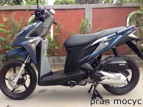 ขายclick125i idling stopสีน้ำเงินดำ ปี2557