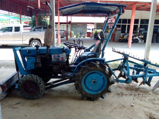 ขายรถไถอีซากิ20แรง2เพลา