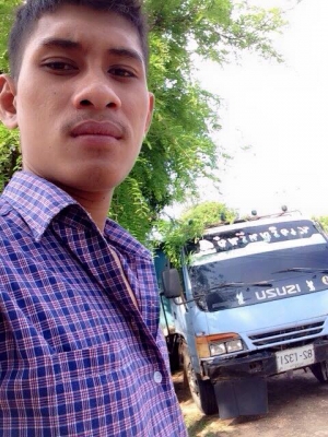 ขายครับ  ดั้มอีชุชุ120 ฝาดำ  Fหลัง  เกียร์เดิม  รถวิ่งงานทุกวัน ขายตามสภาพเลยขนะนี้รถก็พร้อมใช้งานยุ  กะบะดี  ช่วง3.60  ยาง8.25-16