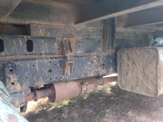 ขายครับ  ดั้มอีชุชุ120 ฝาดำ  Fหลัง  เกียร์เดิม  รถวิ่งงานทุกวัน ขายตามสภาพเลยขนะนี้รถก็พร้อมใช้งานยุ  กะบะดี  ช่วง3.60  ยาง8.25-16