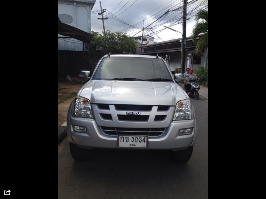 ISUZU HILANDER3.0ปี05รถ4ประตู