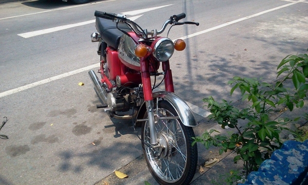 YAMAHA YL2 หล่อๆ เครื่องดี มีเอกสารแท้(ไม่มีชุดโอนนะครับ)