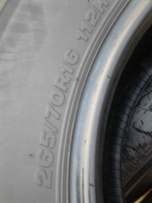 265/70R16 BRIDGESTONE DUELER มี 3 เส้น โทร.081-427-3941 265/70R16 BRIDGESTONE DUELER มี 3 เส้น โทร.081-427-3941