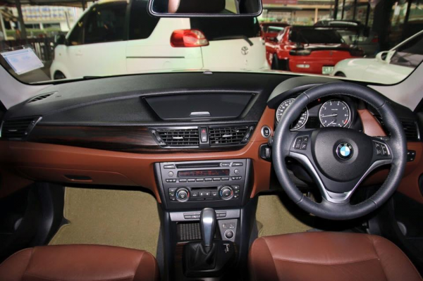 ขาย BMW X1 ตัวโฉมปัจจุบัน ราคาถูกที่สุดในตลาดดด