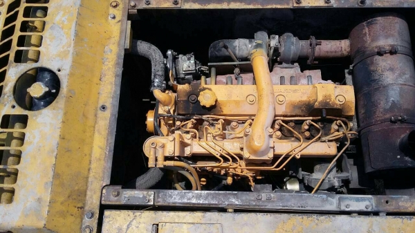 ขาย KOMATSU PC 200-5 สภาพสวยพร้อมใช้ ราคาต่อรองได้ ติดต่อได้ที่คุณ อ๊อฟ พิจิตร 086-7379991 ขาย KOMATSU PC 200-5 สภาพสวยพร้อมใช้ ราคาต่อรองได้ ติดต่อได้ที่คุณ อ๊อฟ พิจิตร 086-7379991