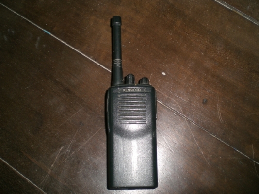 ขายวิทยุสื่อสารโมบาย icom และเครื่องมือถือKENWOOD
