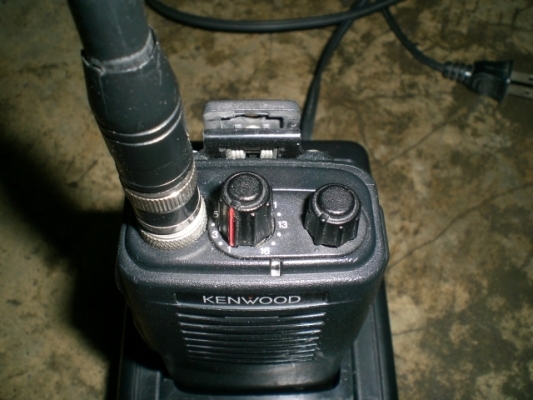 ขายวิทยุสื่อสารโมบาย icom และเครื่องมือถือKENWOOD