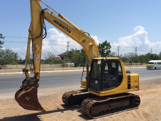 ขายรถแบคโฮ KOMATSU PC130-6 ปี 2002 ไฟฟ้าครบ บูม อาร์มยาวพิเศษ สภาพสวยพร้อมใช้ นำเข้าจากญี่ปุ่น มีVDOการทำงานครับ