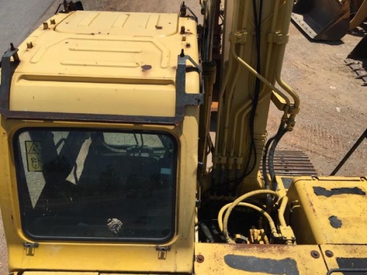 ขายรถแบคโฮ KOMATSU PC130-6 ปี 2002 ไฟฟ้าครบ บูม อาร์มยาวพิเศษ สภาพสวยพร้อมใช้ นำเข้าจากญี่ปุ่น มีVDOการทำงานครับ