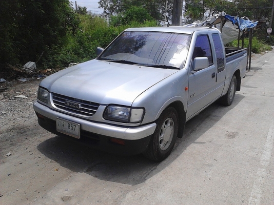 ISUZU DRAGONEYE 2.5 SLX ISUZU DRAGONEYE 2.5 SLX