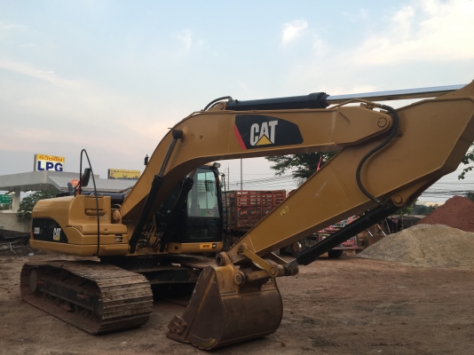 ขายดาวน์เเบคโฮ cat320d gcรถพึ่งใข้งาน