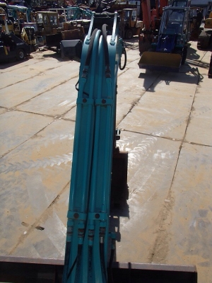 ขาย KOMATSU PC40-7 นำเข้าจากญี่ปุ่น 090-986-2521 อ๊อบ