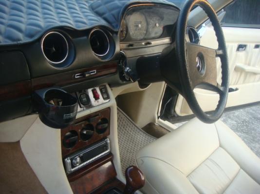 ขาย BENZ W123-280CE  ปี 1989 2ประตูสีดำ เครื่องเดิม เบนซินสมบูรณ์