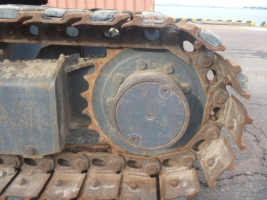 ขาย KOMATSU PC30MR นำเข้าจากญี่ปุ่น 090-986-2521 อ๊อบ