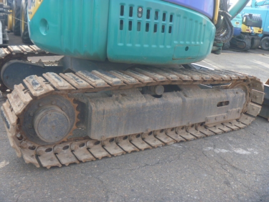 ขาย KOMATSU PC30MR นำเข้าจากญี่ปุ่น 090-986-2521 อ๊อบ