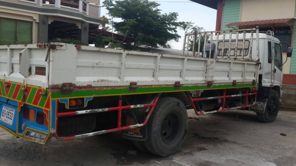 ขายกระบะรถบรรทุก