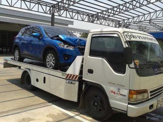 บริการ รับขนย้ายรถเก่ารถเสีย บริการทั่วไทยคับ ยกขึ้นรถสไลด์ (รถจอดโคราช) 083-7357756