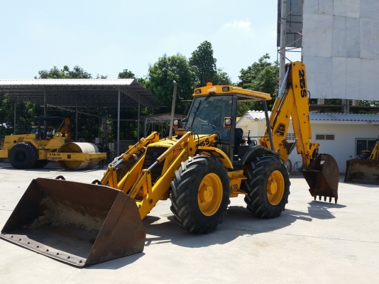 ขาย รถตักหน้าขุดหลัง JCB 215S สภาพสวย นำเข้าจากประเทศสหรัฐอเมริกา 2 เพลา 4x4 92 แรงม้า ไม่เคยผ่านการใช้งานในไทย ขาย รถตักหน้าขุดหลัง JCB 215S สภาพสวย นำเข้าจากประเทศสหรัฐอเมริกา 2 เพลา 4x4 92 แรงม้า ไม่เคยผ่านการใช้งานในไทย