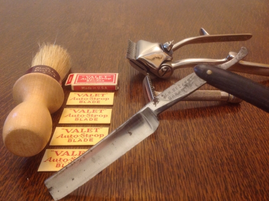 ขายชุดบาร์เบอร์ Vintage ทุกชิ้นใช้งานได้ สวยๆ คมๆ เก่าหายาก ขายชุดบาร์เบอร์ Vintage ทุกชิ้นใช้งานได้ สวยๆ คมๆ เก่าหายาก