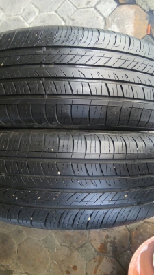215/60R16 HANKOOK ปี 12 มี 2 เส้น tel.081-427-3941 215/60R16 HANKOOK ปี 12 มี 2 เส้น tel.081-427-3941