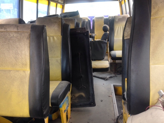 ขายรถ บัส ขนาดเล็ก 20 ที่นัง เครื่อง100 ฝาขาว ขายรถ บัส ขนาดเล็ก 20 ที่นัง เครื่อง100 ฝาขาว