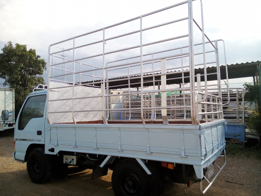 4 ล้อบรรทุก  ISUZU  NKR  88  แรงม้า * ยาว 3.20 ม. * รถสวยเดิม+สวยจริง+สภาพพร้อมใช้งาน* รถห้างแท้ * มีเล่มพร้อโอน *