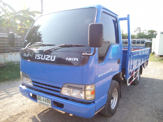 4 ล้อบรรทุก  *ไม่ติดเวลา*  ISUZU  *Euro.2*  NKR  100 แรงม้า+Turbo+Inter  *ยาว 3.20 ม.* รถสวยเดิม+สวยจริง * รถห้างแท้ * มีเล่มพร้อม*