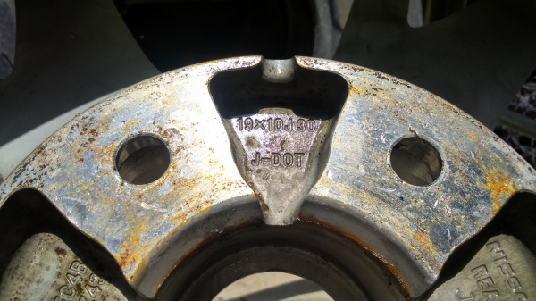 ขายล้อ nissan 370 Z ล้อแท้