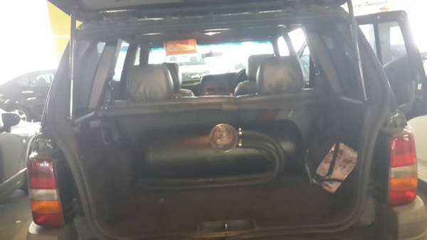 ขาย jeep cherokee สภาพสวย แกสแล้ว พร้อมใช้ราคาไม่แรง