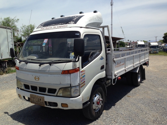 6ล้อHINOดูโท่ยาว5เมตร
