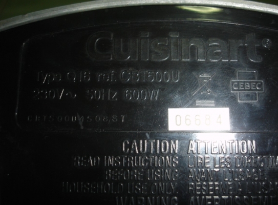ขาย เครื่องปั่นน้ำผลไม้ CUISINART รุ่น CBT500U