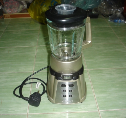 ขาย เครื่องปั่นน้ำผลไม้ CUISINART รุ่น CBT500U