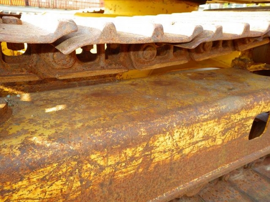 PC 90 รถเก่าญี่ปุ่นสวยจัด 2,000 กว่าชั่วโมง