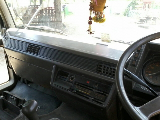 ขายรถ6ล้อมิตซู168แรงติดเครนUNIC3ตัน4ปลอก3ชัก