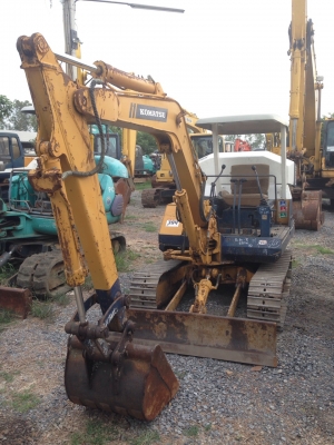 ผ่อนได้ 1 ปี Komatsu PC30-5 เก่านอก เร็ว แรง ทะลุนรก