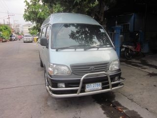 รถตู้หลังคาสูง พร้อมใช้