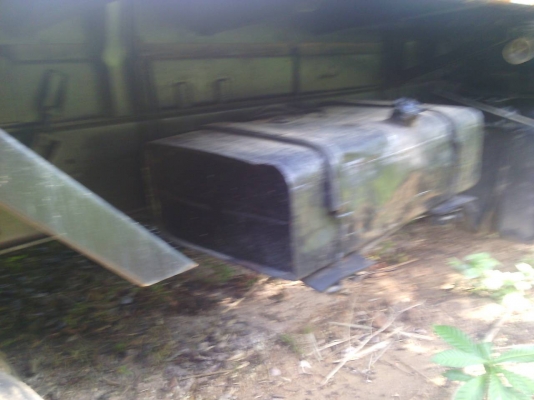 รถอีซูซุ 10 ล้อดั้ม ( จัมโบ้. ) เปลื่ยนเครื่อง 240 แรงม้า.   สนใจติดต่อ  081 - 6079515