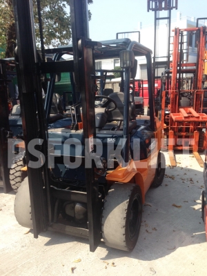 ขายฟอร์คลิฟท์ โตโยต้า 7FG30 เสาสูง 3 ม. จากประเทศญี่ปุ่น