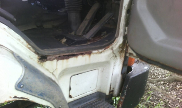 รถมิตซู 10 ล้อ ท้ายลาด FN527 - TD  191 แรงม้า.    สนใจติดต่อ  081 - 6079515