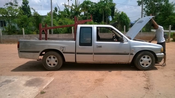 ขายรถกระบะ ISUZU TFR ปี 34 เปลี่ยนเครื่องยังไม่ลงเล่ม ทะเบียนชุดโอนครบ ราคาต่อรองได้