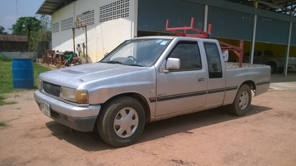 ขายรถกระบะ ISUZU TFR ปี 34 เปลี่ยนเครื่องยังไม่ลงเล่ม ทะเบียนชุดโอนครบ ราคาต่อรองได้