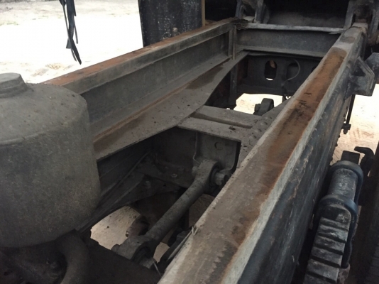 ขายรถ10ล้อดั้มพ์ ISUZU 3482638 เครื่อง 6BG1 230แรงม้า สนใจโทร 081-970-1072