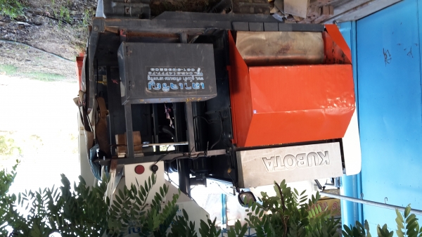 ขายครับรถเกี่ยว kubota dc60 Plus ปี54 ขายครับรถเกี่ยว kubota dc60 Plus ปี54