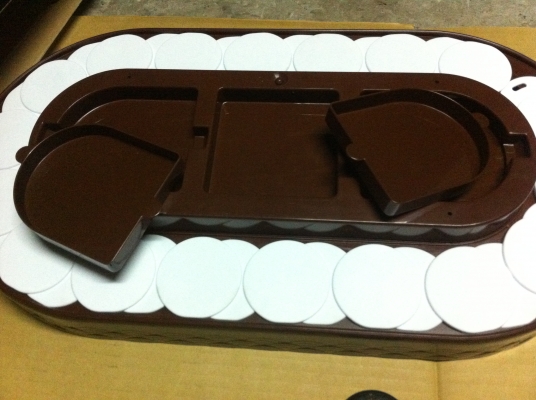 ขุดสายพานลำเลียงอาหารจากญี่ปุ่น ทำเป็นเซ็ตสำเร็จรูปหมุนวนไปเรื่อยๆเป็นรอบๆ