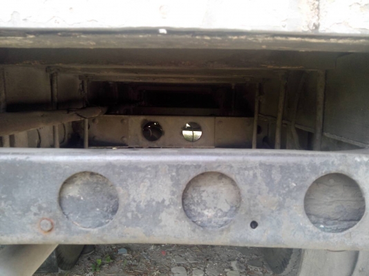 หกล้อ หัวยาว สภาพดีพร้อมใช้งาน  ทะเบียนพร้อมโอน วิ่งทางไกลสะบาย ขับกลับบ้านไดัเลย ครับ