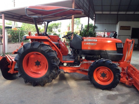 ขายรถไถKubota L4508DI Special(4WD) พร้อมใบมีดหน้าและผานพรวน รถสวยพร้อมใช้งาน
