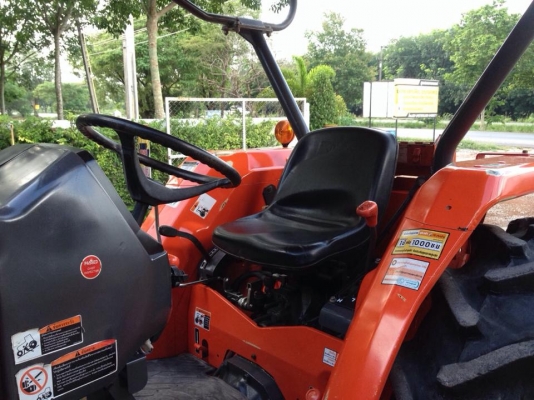 ขายรถไถKubota L4508DI Special(4WD) พร้อมใบมีดหน้าและผานพรวน รถสวยพร้อมใช้งาน