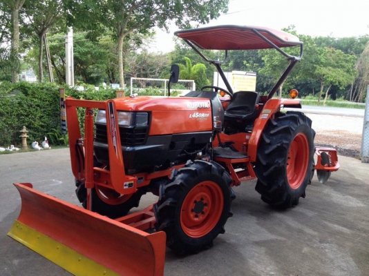 ขายรถไถKubota L4508DI Special(4WD) พร้อมใบมีดหน้าและผานพรวน รถสวยพร้อมใช้งาน