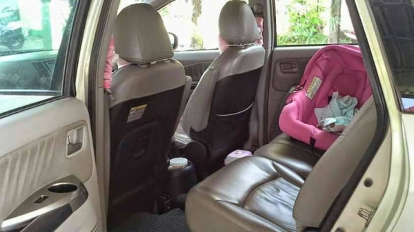 2005 Mitsubishi Space Wagon 2.4 GLS MIVEC รถมือเดียว ต่อรองได้ 2005 Mitsubishi Space Wagon 2.4 GLS MIVEC รถมือเดียว ต่อรองได้